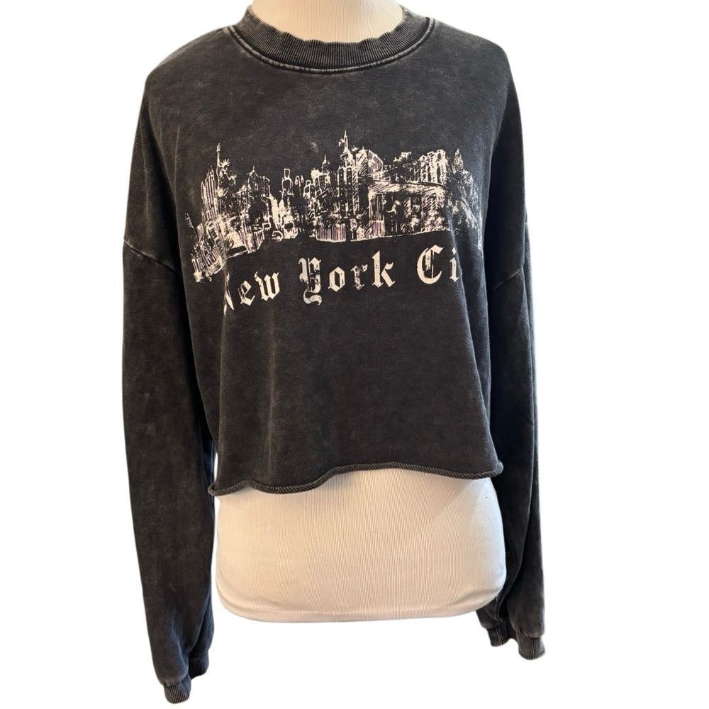 Garage Cropped New York City Sweatshirt Black Washed Graphic Pullover Size L